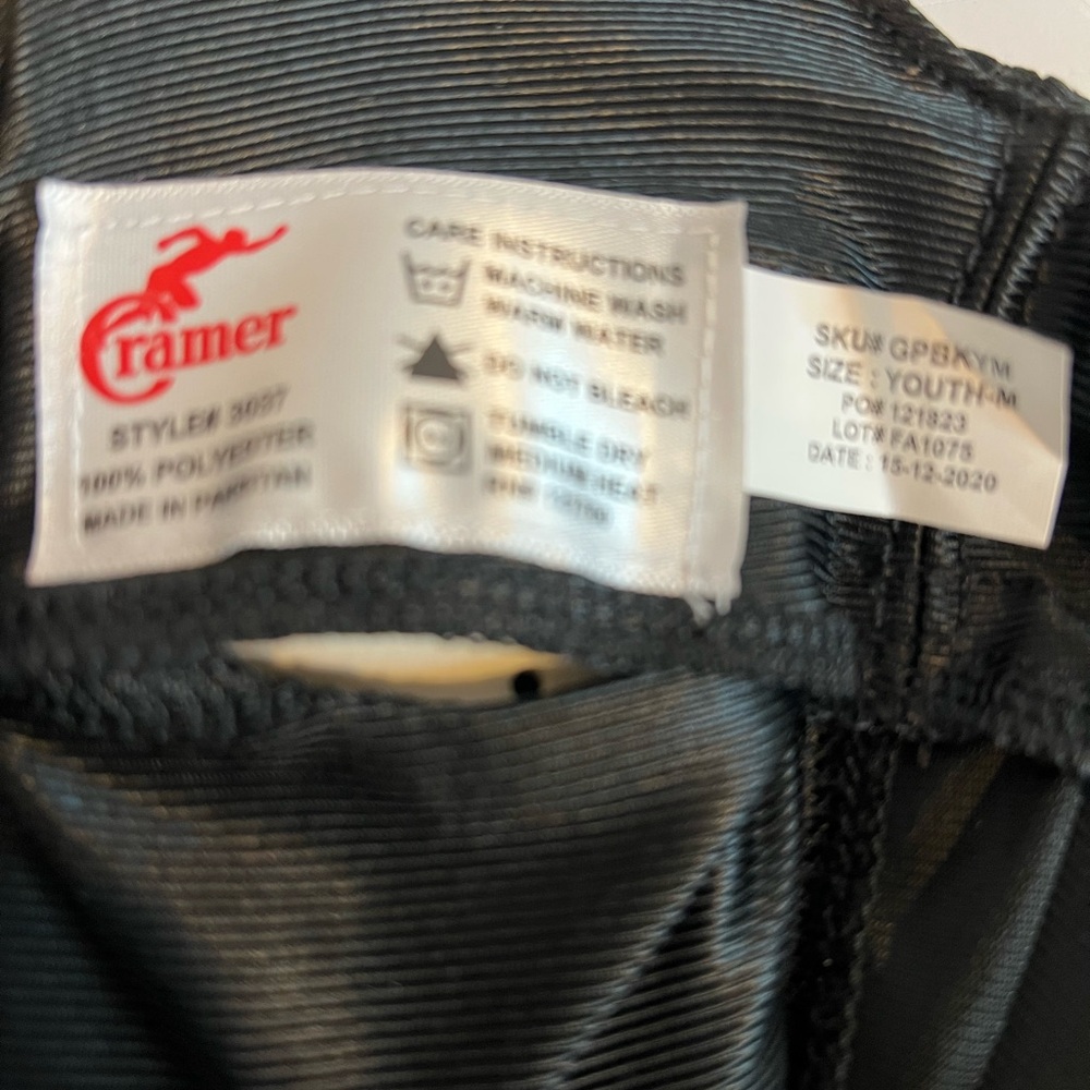 NWT Cramer Black Game Day Youth Medium Football Pants - Picture 5 of 5